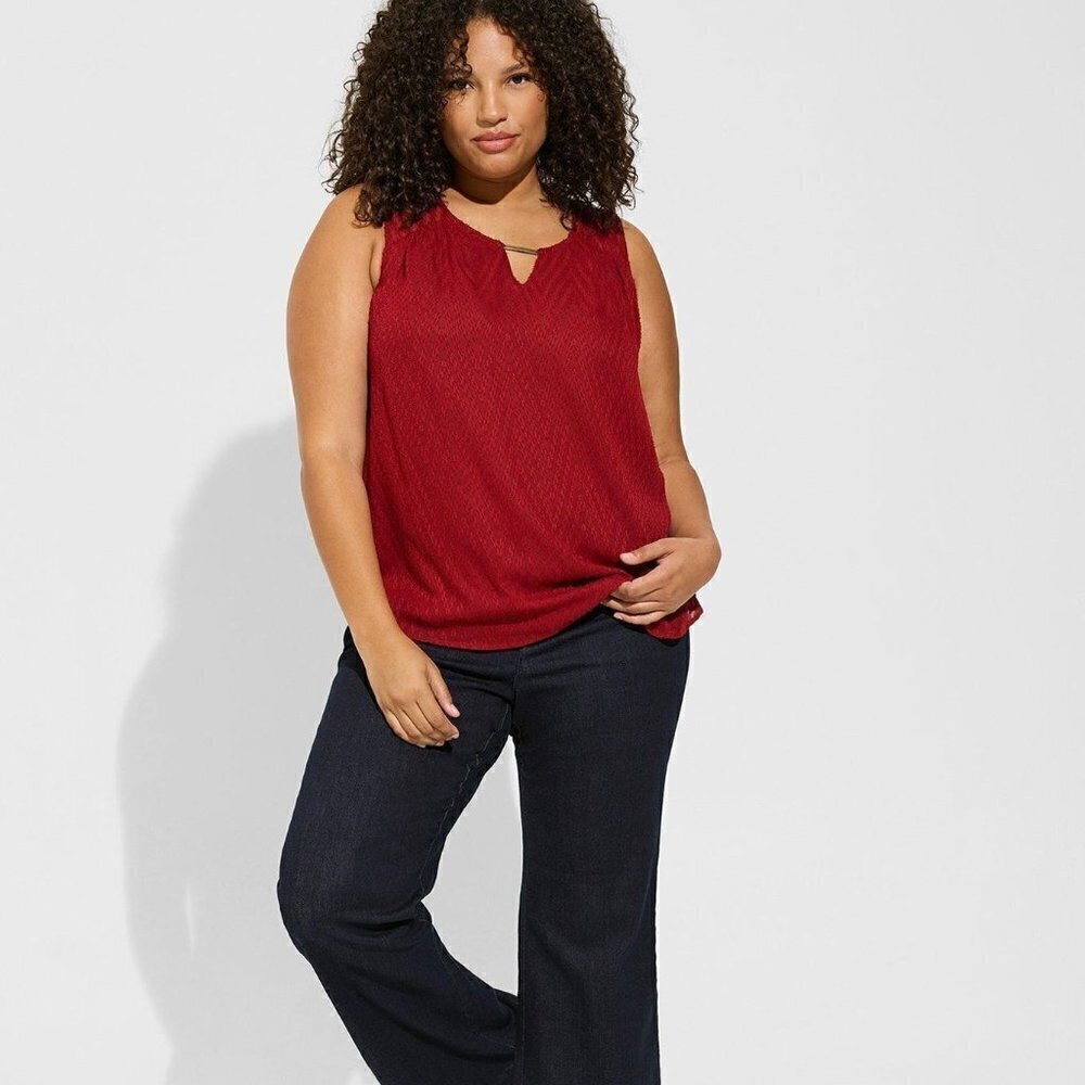 Torrid - Clip Zig Zag Keyhole Tank in Rhubarb Red​​​​​​​​​​